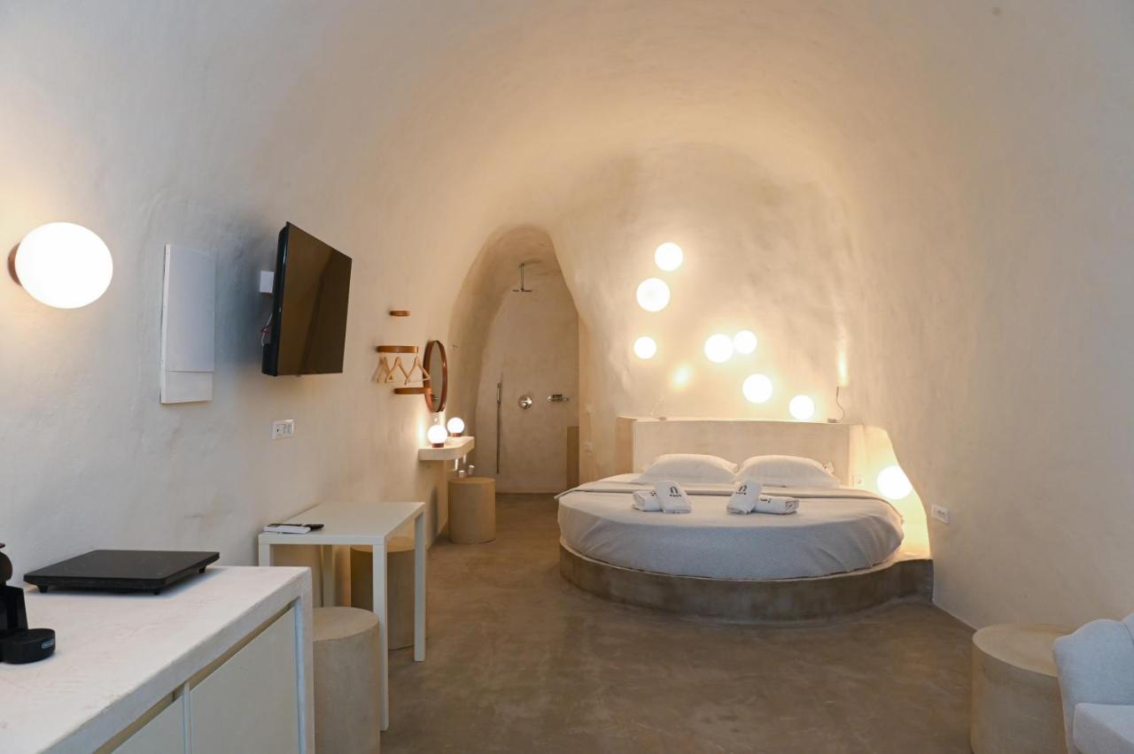 Naos Suites Vóthon Exteriör bild